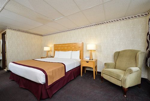 Howard Johnson By Wyndham West Yarmouth Cape Cod المظهر الخارجي الصورة