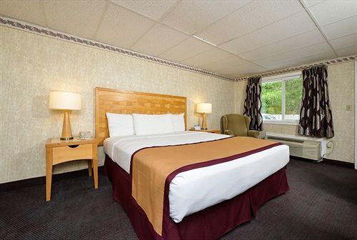 Howard Johnson By Wyndham West Yarmouth Cape Cod المظهر الخارجي الصورة
